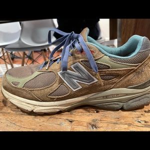 New Balance 990v3 Bodega “Here to Stay” 2021 limited release. USED mens size 10